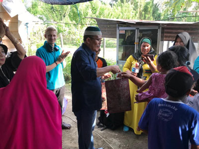 Tim Kemanusiaan FPR, APSI dan KPJ Nyaris Terjebak Pasang Laut di Donggala